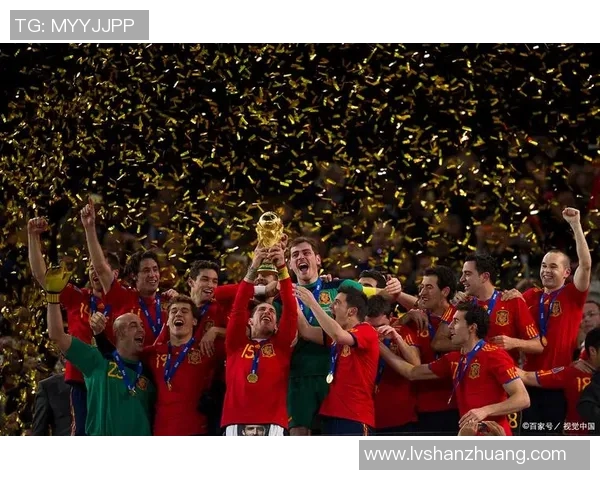 足球明星激情庆祝瞬间集锦尽享赛场荣耀与快乐